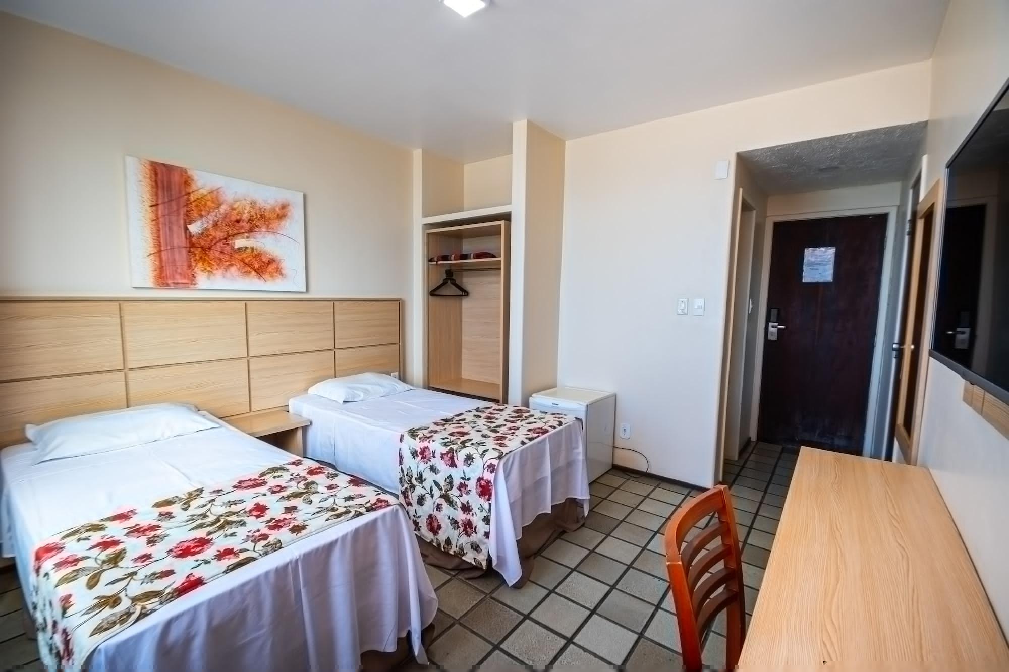 Hotel Dan Inn Express Salvador By Nacional Inn Extérieur photo
